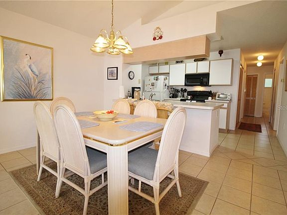 3rd image of 3158 Britannia Blvd APT C