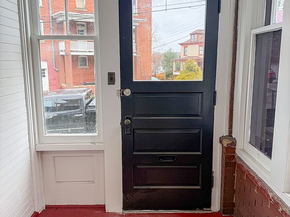 4th image of 503 Tremont Ave #1