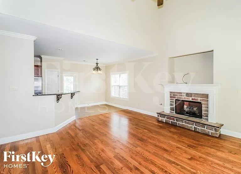 16 Miranda Cv — Photo 3