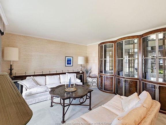 5th image of 3590 Huntington Ave