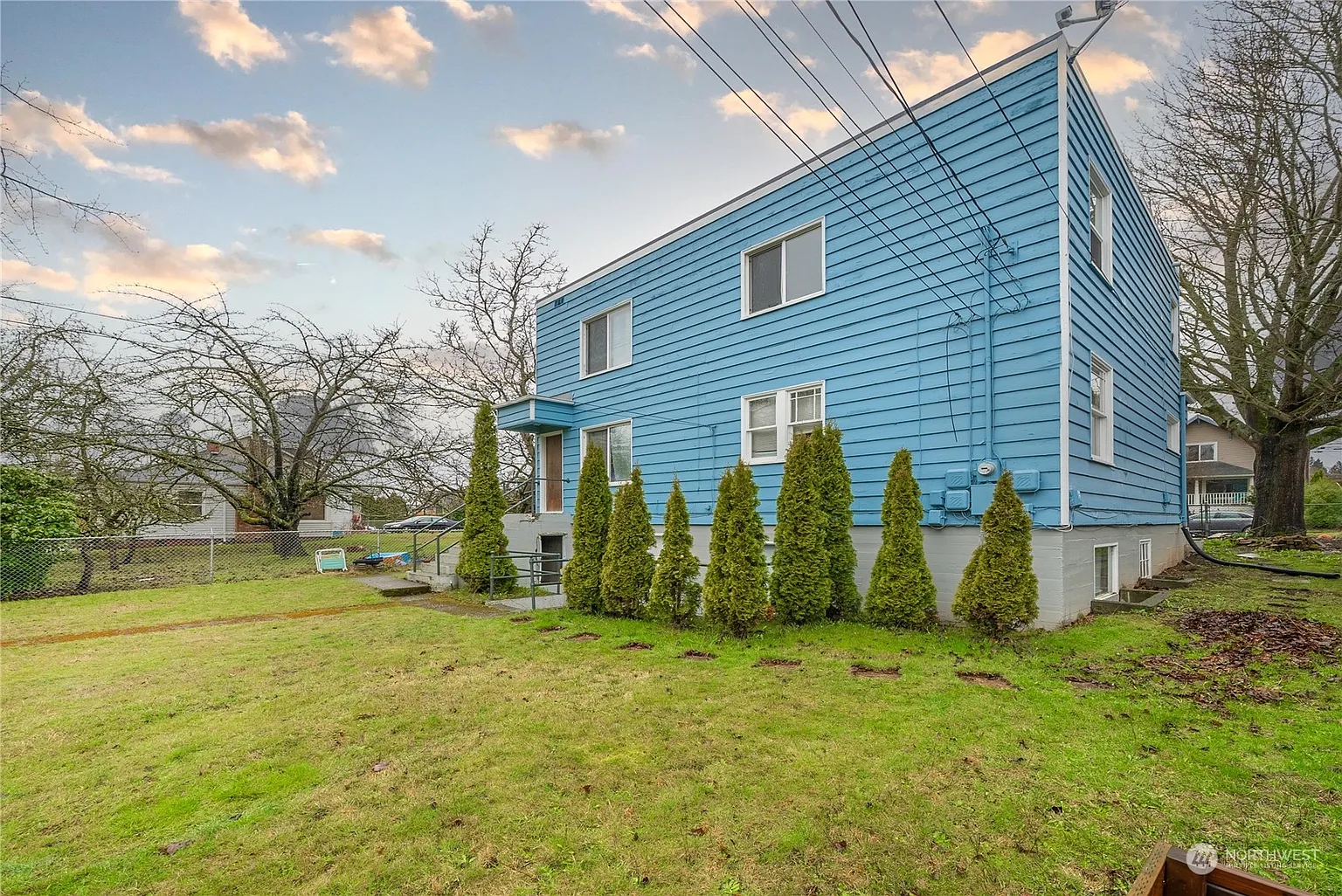 2509 S Sheridan Avenue photo 1