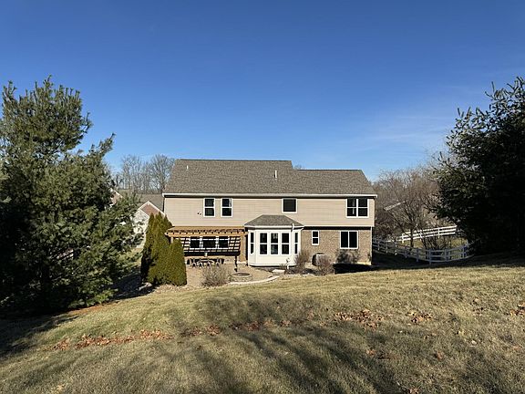 5th image of 8604 Treeline Dr