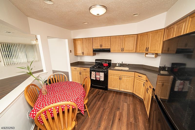 244 Drake Ln, Ledgewood, NJ 07852 Zillow