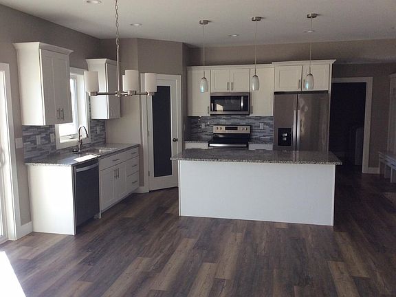 5th image of 8236 Tegan Dr