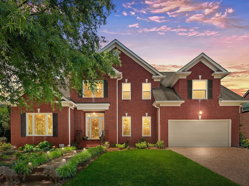 1st image of 526 Antebellum Ct