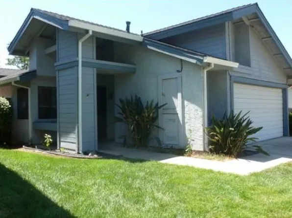 7104 Heather Tree Dr, Sacramento, CA 95842
