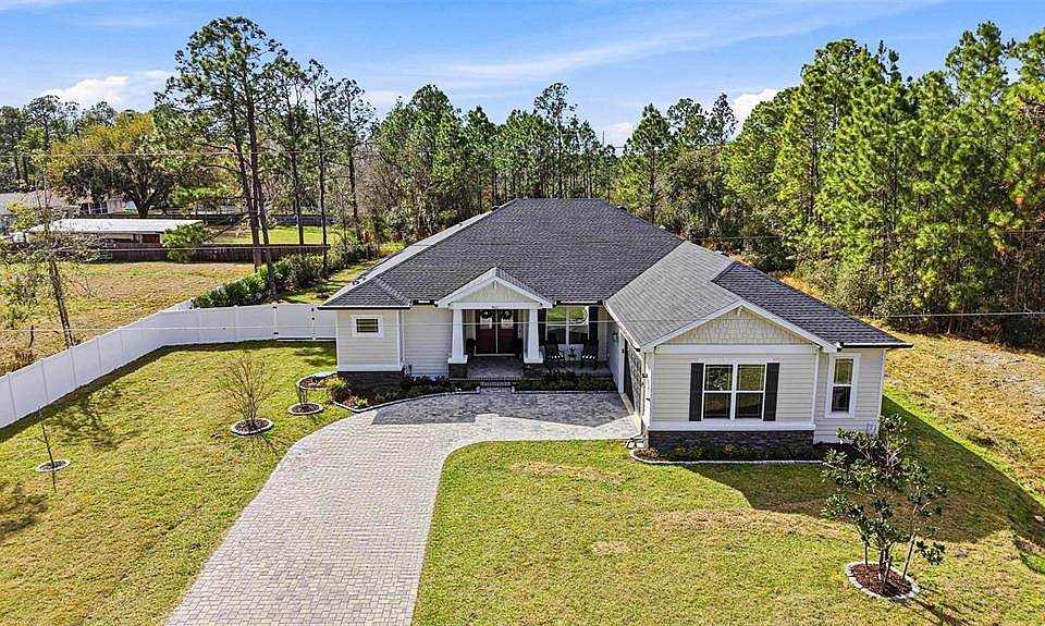 1st image of 8001 WOODLEAF BOULEVARD