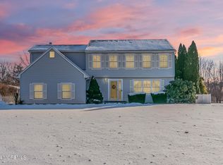 9 Arrowhead Way, Millstone Township, NJ 08535