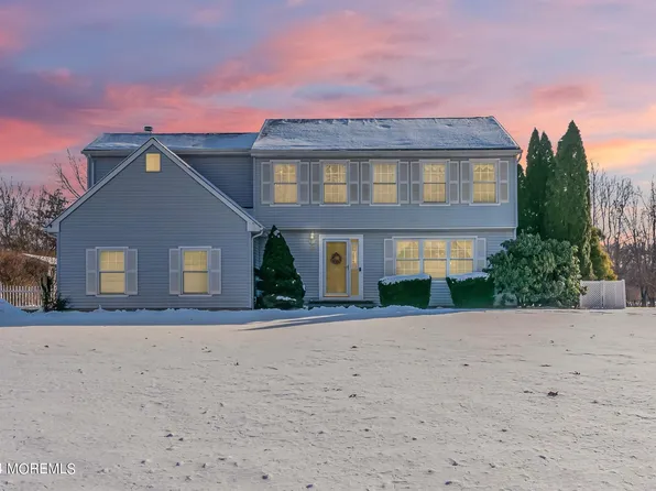 9 Arrowhead Way, Millstone, NJ 08535