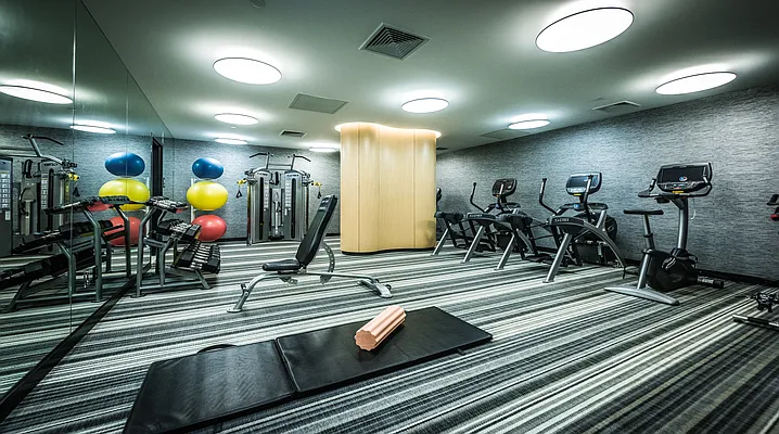 Rented by Greystar | media 40