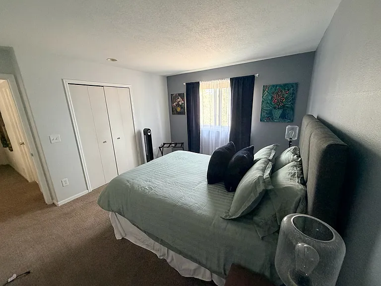Bedroom #3, carpeted, closet, new window