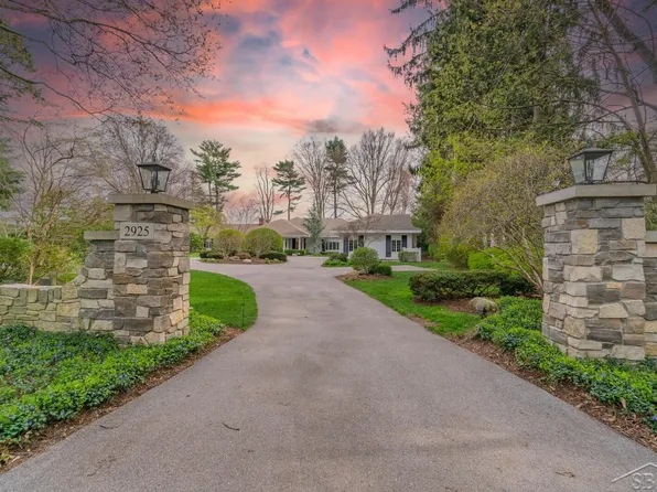 2925 Judson Rd, Spring Lake, MI 49456