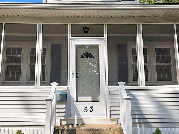 3rd image of 53 Camden St