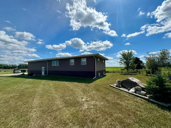 42475 109th St, Britton, SD 57430