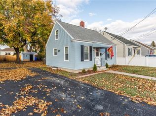 66 Stearns St, Pawtucket, RI 02861