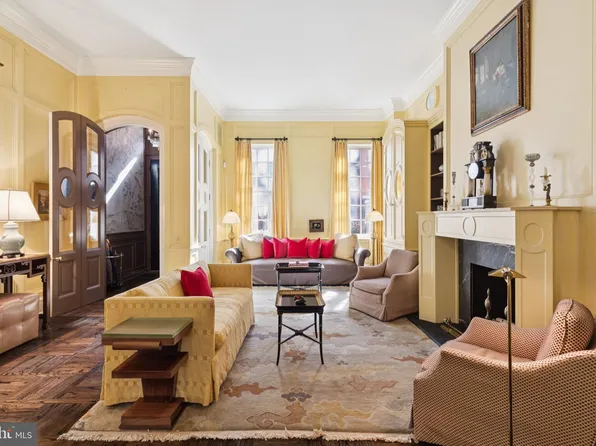 1811 Delancey Pl, Philadelphia, PA 19103