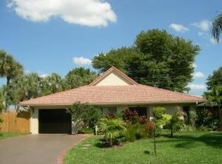 330 Denny Ct, Boca Raton, FL 33486