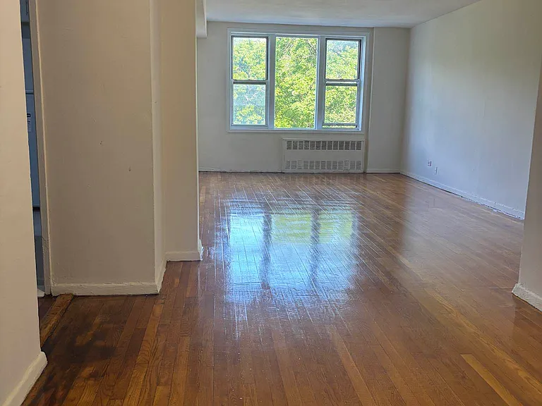 6555 Broadway #4E — Photo 15