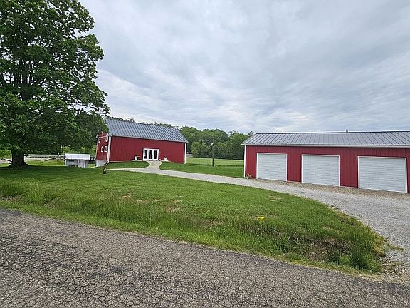 3rd image of 13699 Vincent Rd