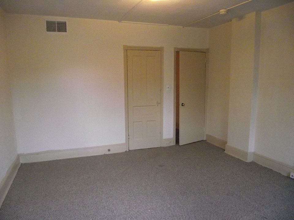 Bedroom 13 x 14