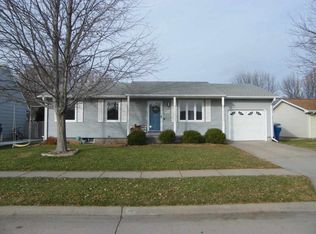 1406 11th Ave, Kearney, NE 68845