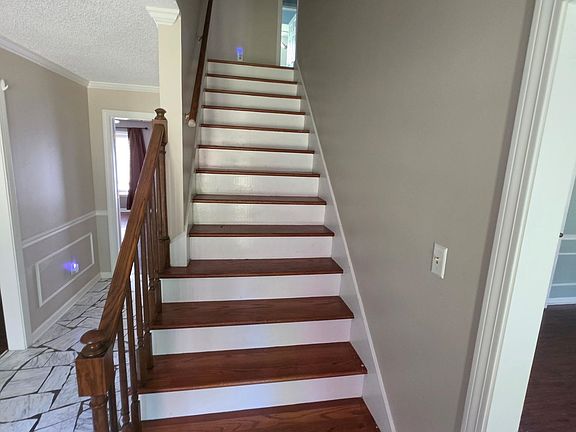 3rd image of 4580 E Shadowlawn Rd