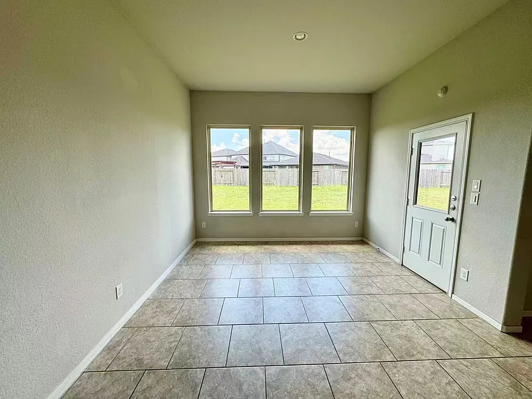 28943 Grand Teton Ct — Photo 17