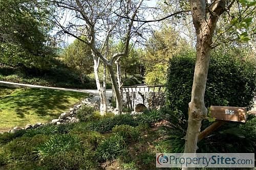 2nd image of 155 Sycamore Ln
