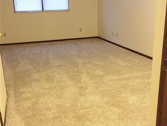 5th image of 1056 Brandywine Blvd APT E