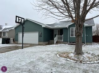 4140 Norseman Ave, Grand Island, NE 68803