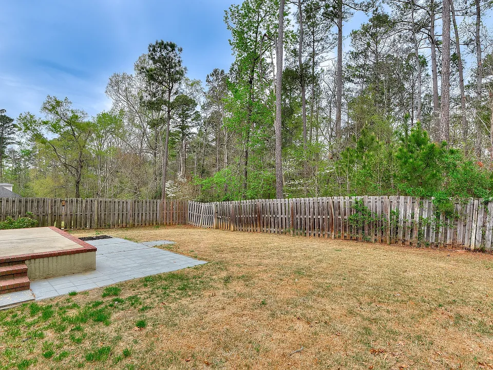 4116 Chastain Dr