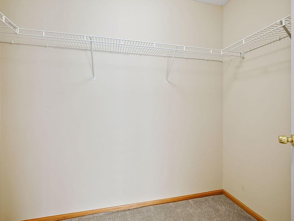 1st image of 15733 Fox Cir