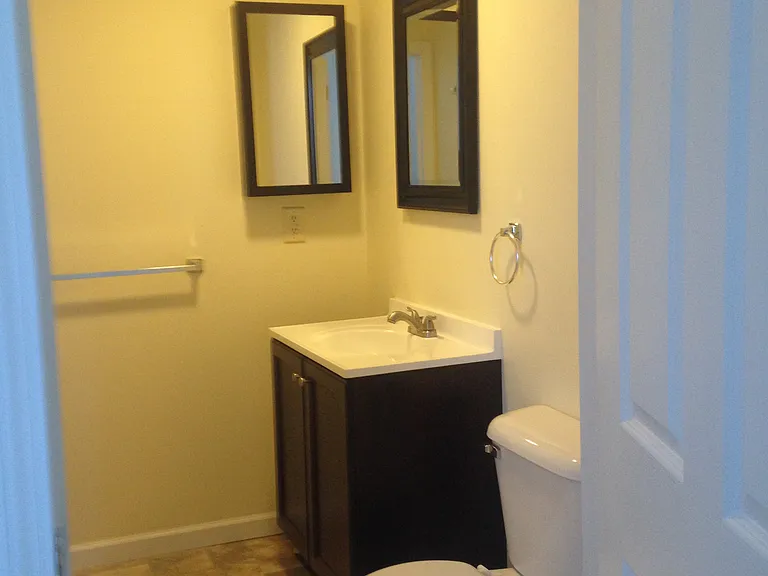 20 River St #24 — Photo 7