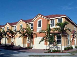 16661 SW 80th Ter, Miami, FL 33193