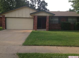 11627 E 64th St, Broken Arrow, OK 74012