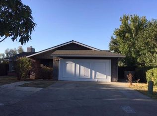 455 N Claremont Ave, Fresno, CA 93727