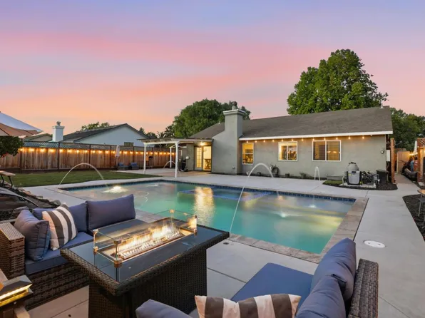 2060 Evelyns Dr, Hollister, CA 95023