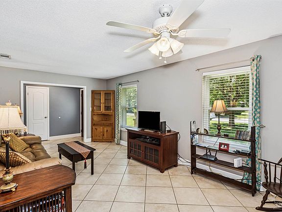 4th image of 4530 Treeline Dr