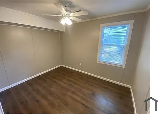 3540 Farwood Dr — Photo 10