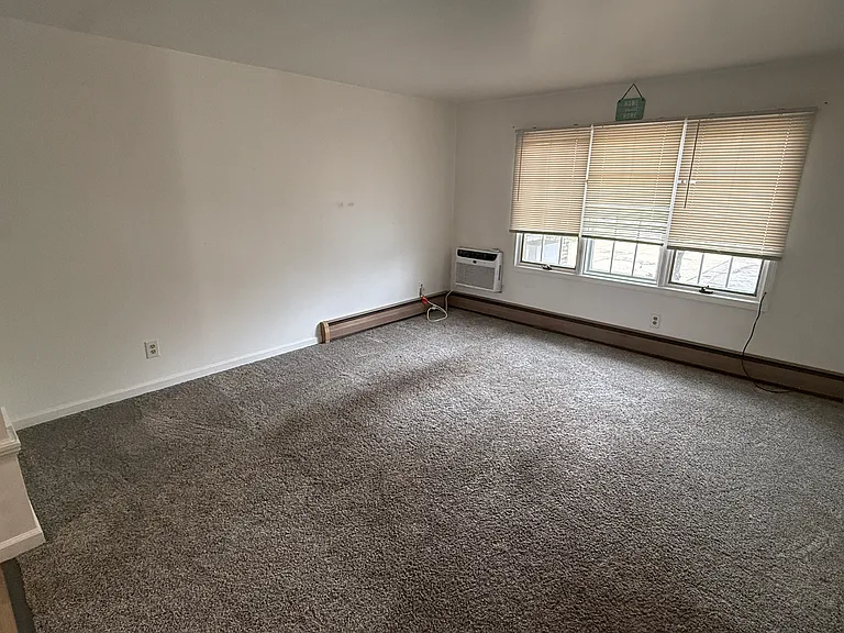 2424 Colvin Boulevard Ext #4 — Photo 3