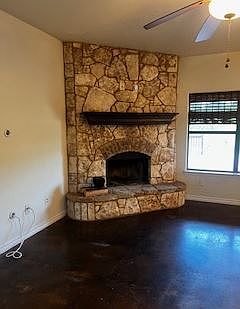 2nd image of 5509 Encino Oak Way