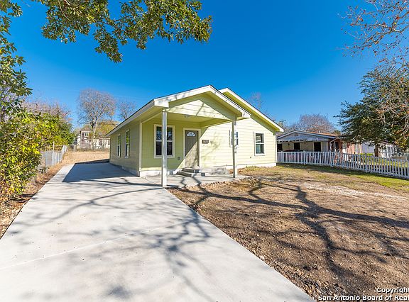 4th image of 243 McDougal Ave