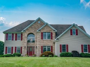 119 Back Brook Rd, Ringoes, NJ 08551