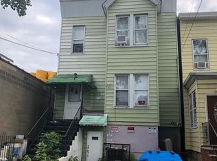 55-14 39th Ave, Woodside, NY 11377