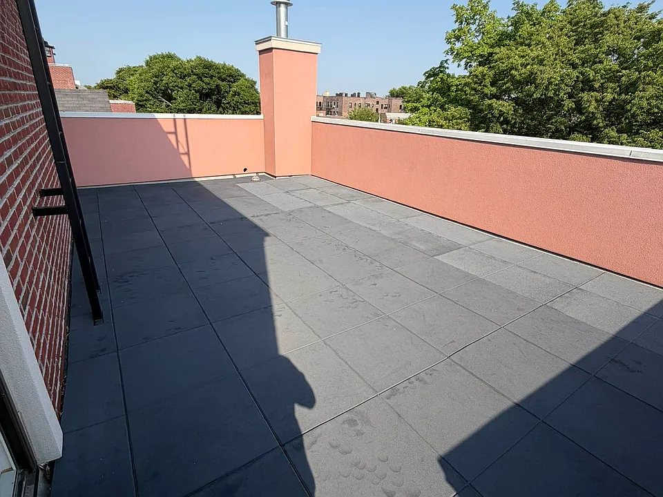 149-35 Barclay Ave #4
