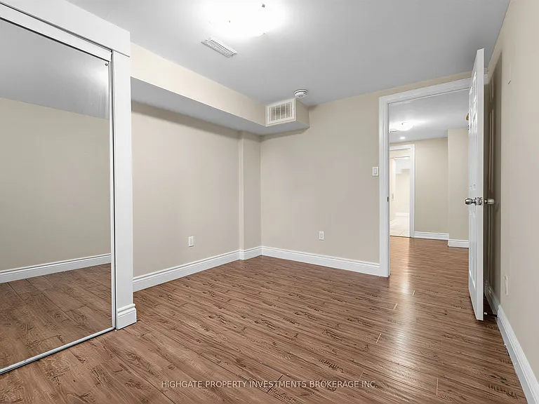 36 Reigate Ave #BASEMENT — Photo 16