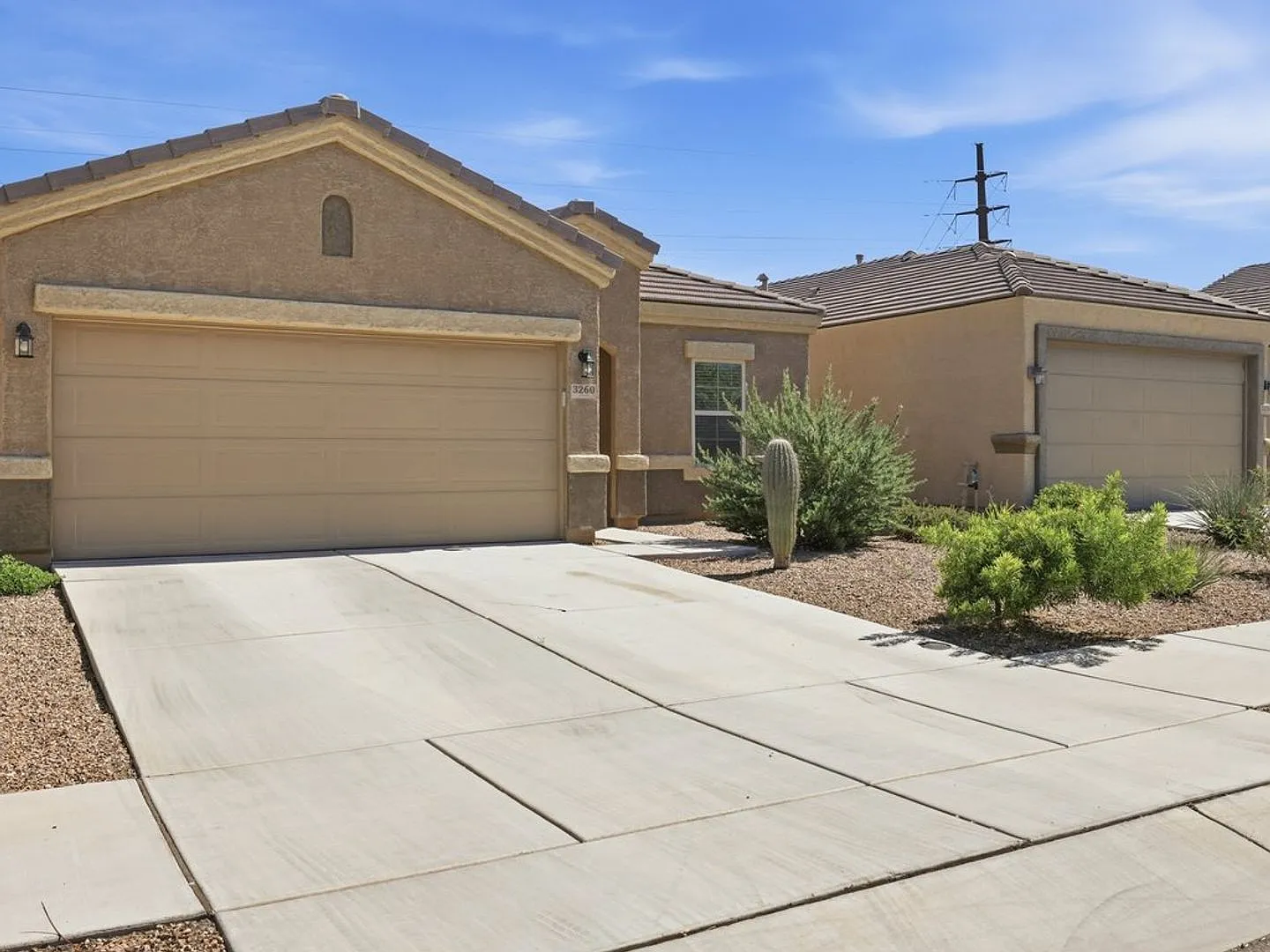 Elevated Desert Living with Breathtaking Mountain Views — Photo 4