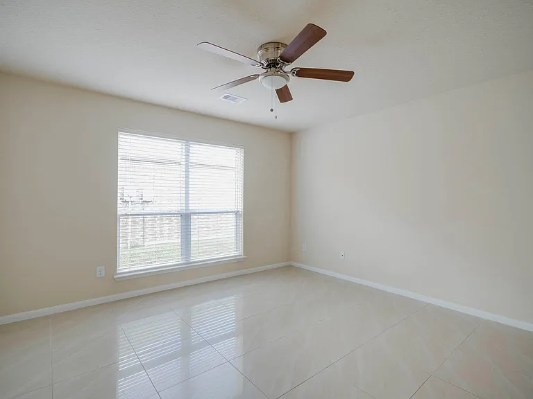 15115 Russet Bend Ln — Photo 16