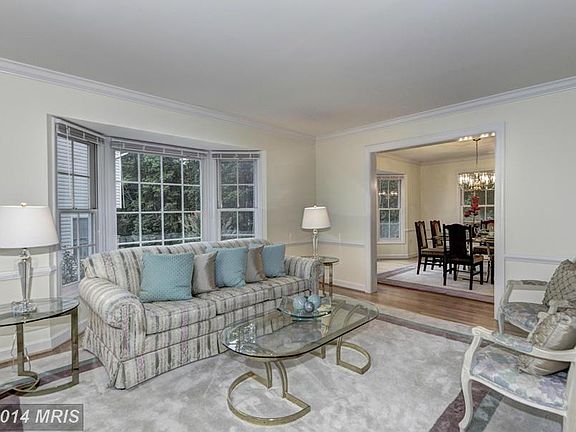 4th image of 14608 Pebblewood Dr