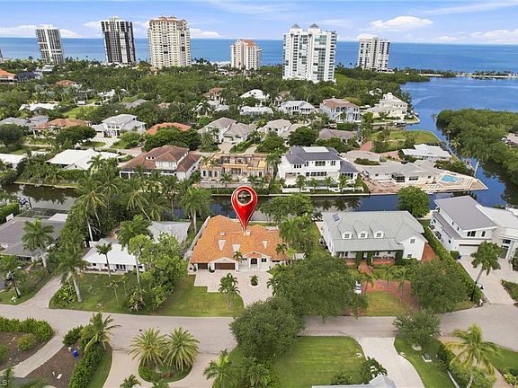 3rd image of 5203 Starfish AVE